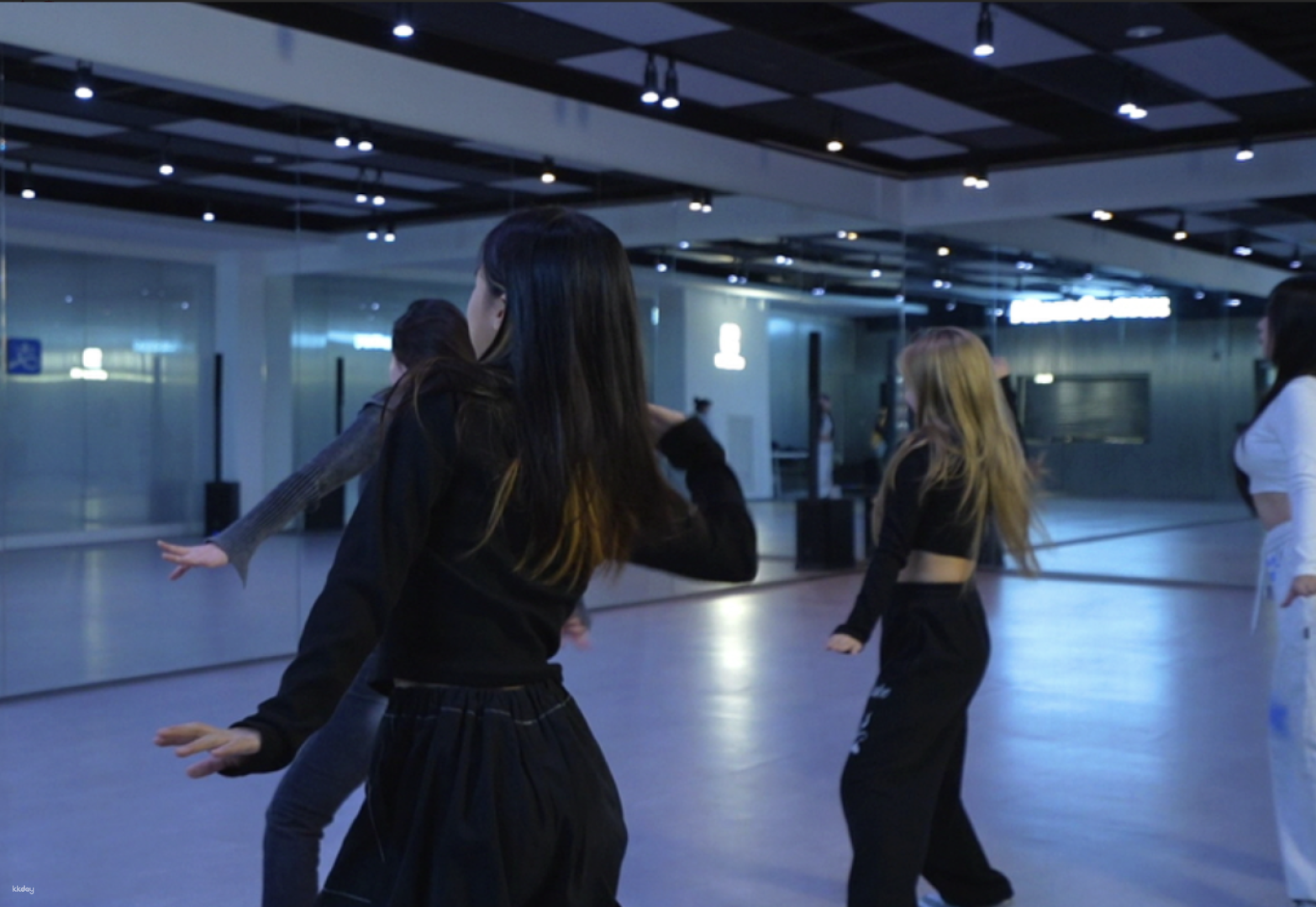 [KPOP] Ktown4u K-pop Dance One-Day Class + Video Shooting Experience | South Korea - Photo 1 of 1